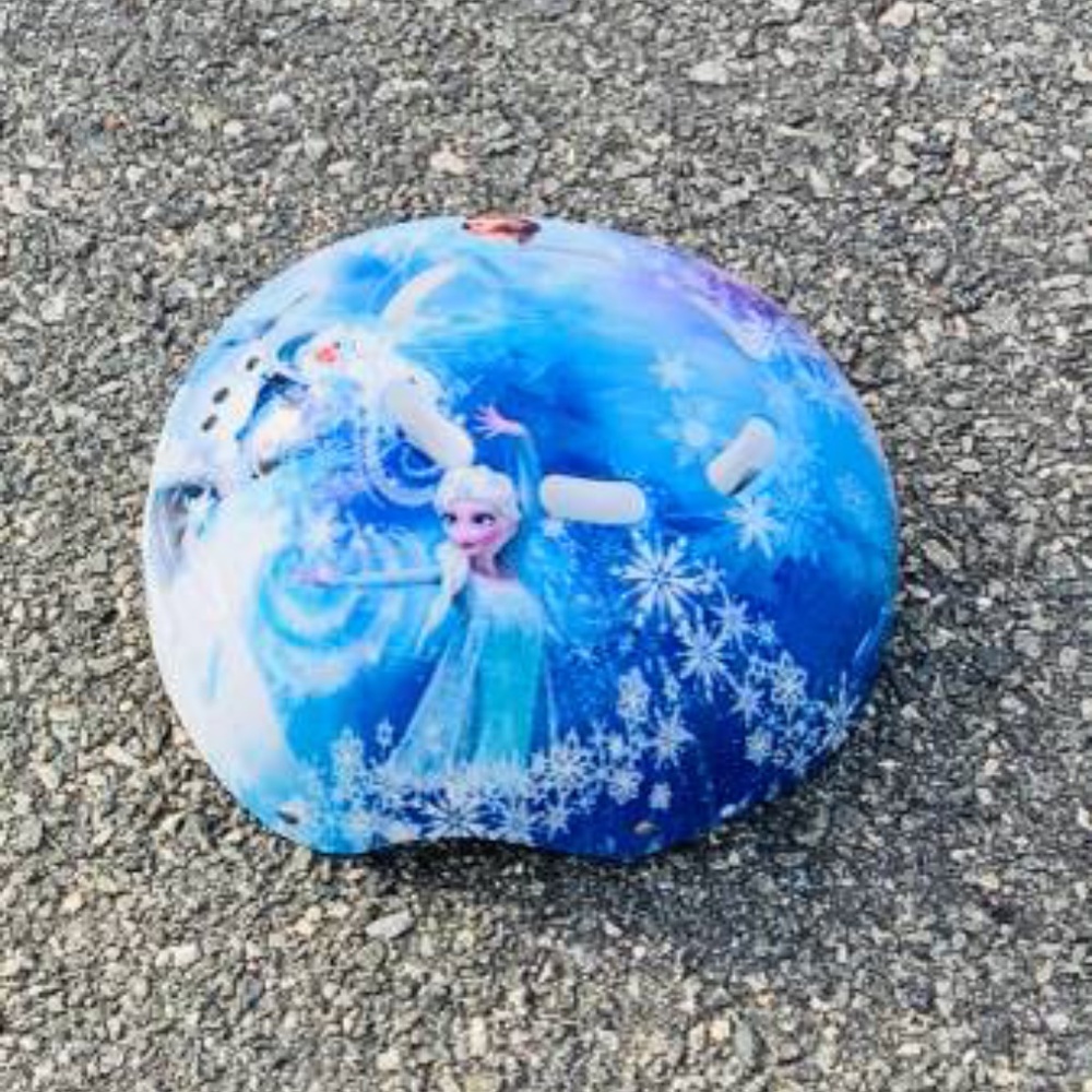 FROZEN MOVIE BICYCLE HELMUT